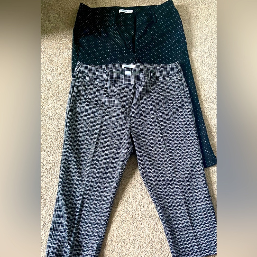 Woman’s capri size 10